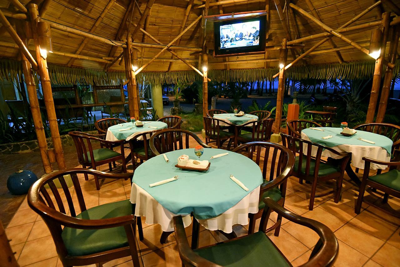 Hotel Canciones Del Mar - Beachfront Jacó Extérieur photo