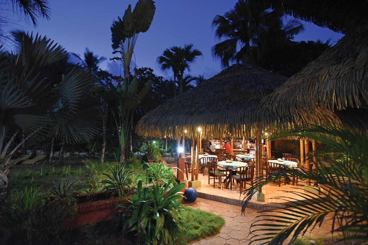 Hotel Canciones Del Mar - Beachfront Jacó Extérieur photo